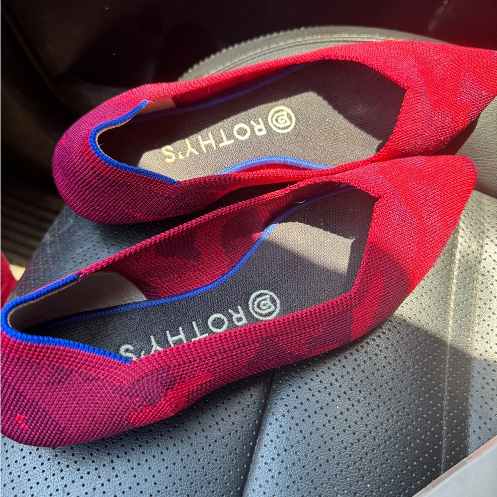 Rothy’s Point - image 1